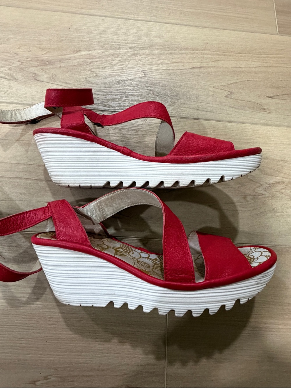 Fly London Yesk Ankle Wrap Sandals—40 EU - Picture 5 of 11
